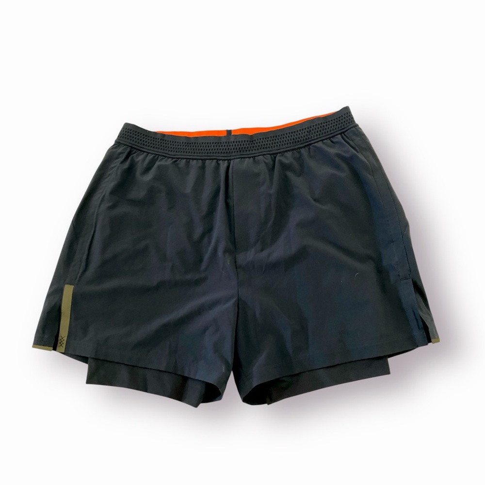 RHONE 4” Swift Running Shorts Men’s Size m Navy Liner
